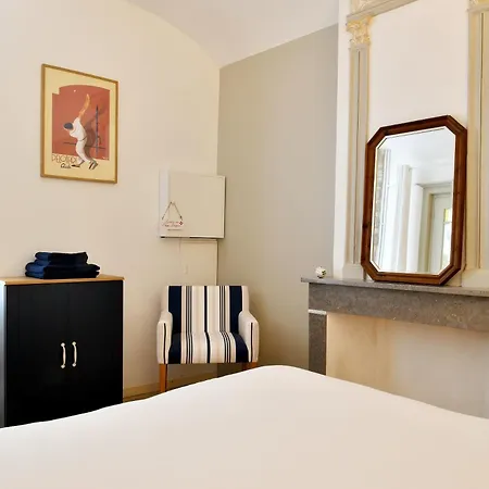 別荘 Maison En Pierre Avec Piscine-gorges De L'ardeche Saint-Remèze