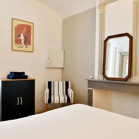 Maison En Pierre Avec Piscine-gorges De L'ardeche