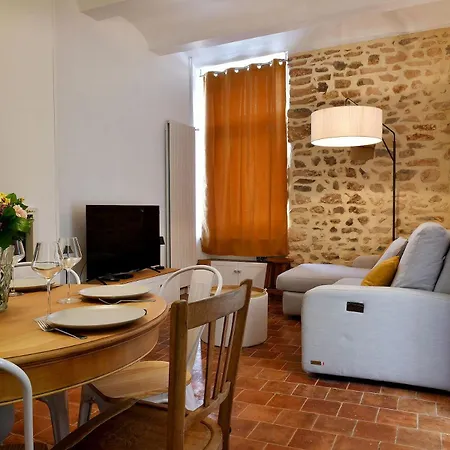 Ferienhaus Maison En Pierre Avec Piscine-gorges De L'ardeche Saint-Remeze