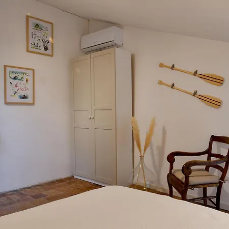 Maison En Pierre Avec Piscine-gorges De L'ardeche Saint-Remeze